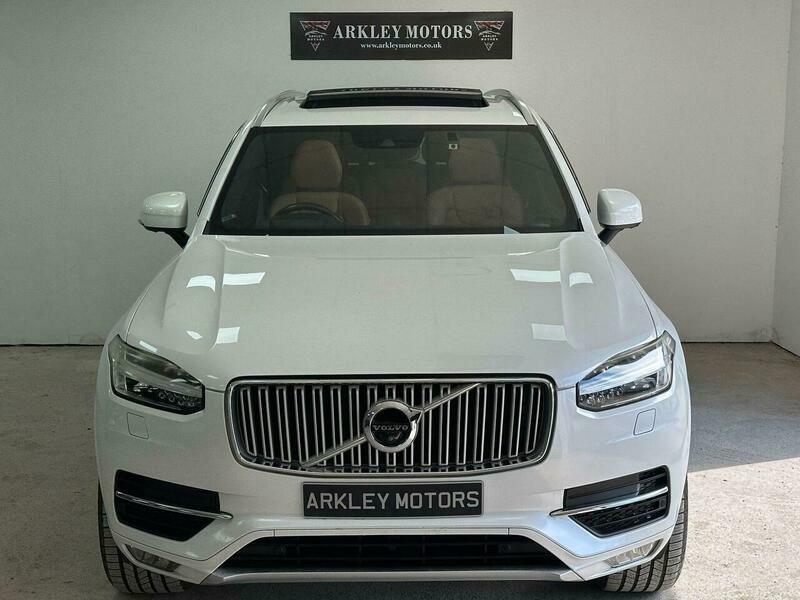 Volvo XC90 2.0 T6 Inscription White #5
