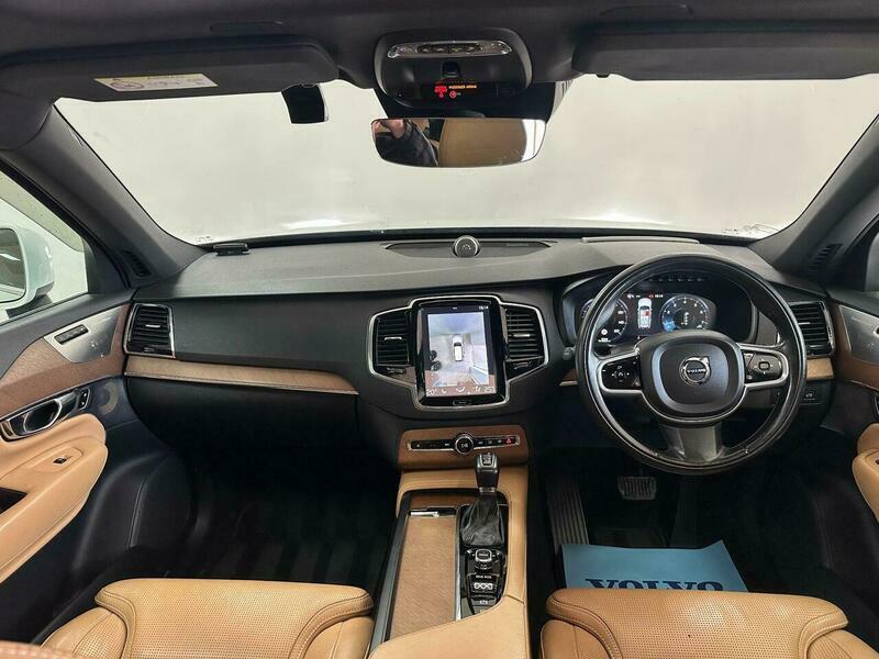 Volvo XC90 2.0 T6 Inscription White #4