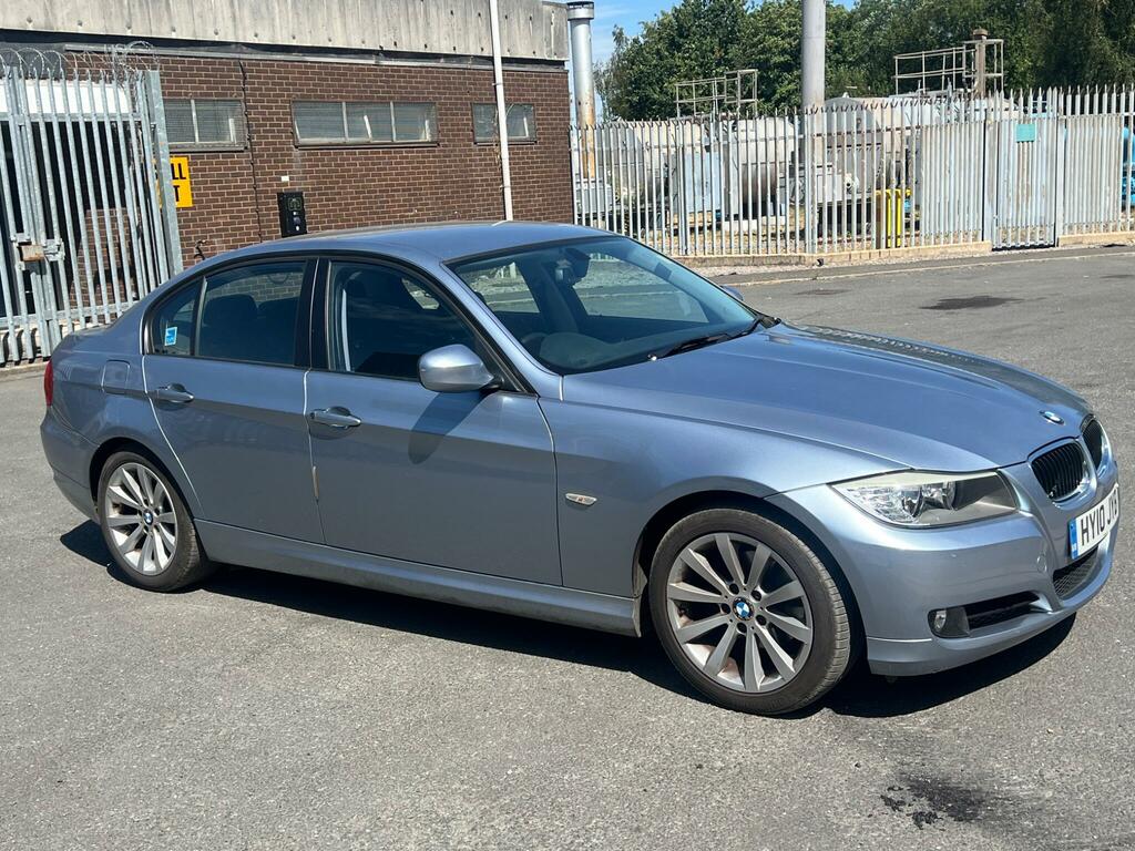 BMW 3 Series 318I Se Blue #1