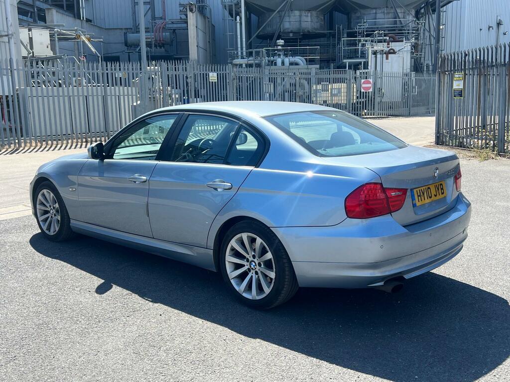 BMW 3 Series 318I Se Blue #4