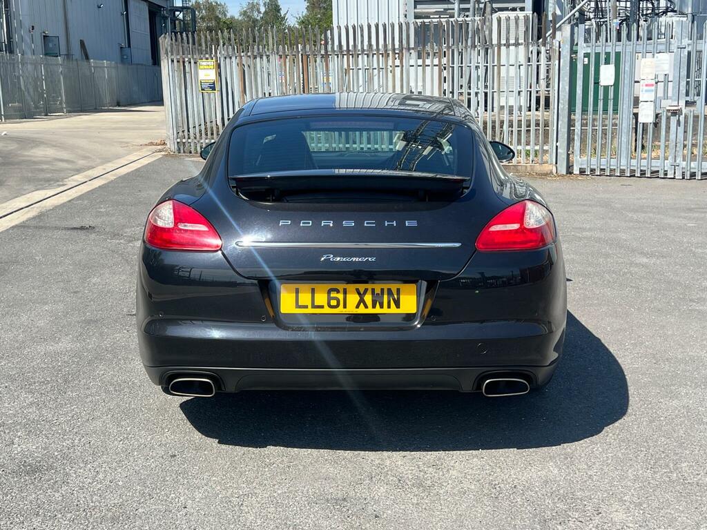 Porsche Panamera 3.0D V6 Tiptronics Euro 5 Black #6
