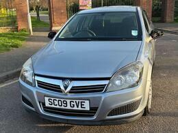 Vauxhall Astra Life Silver #3