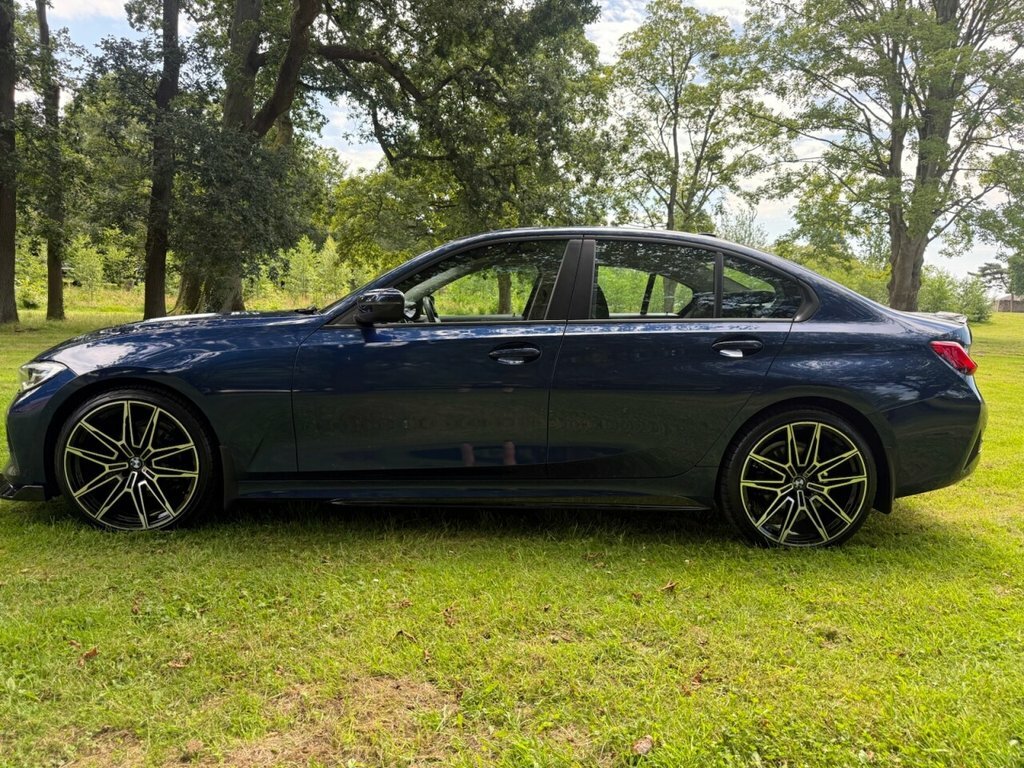 BMW 3 Series 2L Se PE69KNY Blue #4