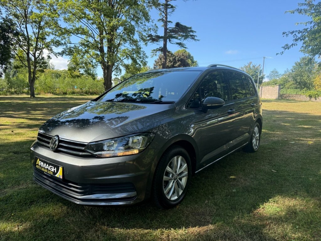 Volkswagen Touran 1.6L Se Grey #2