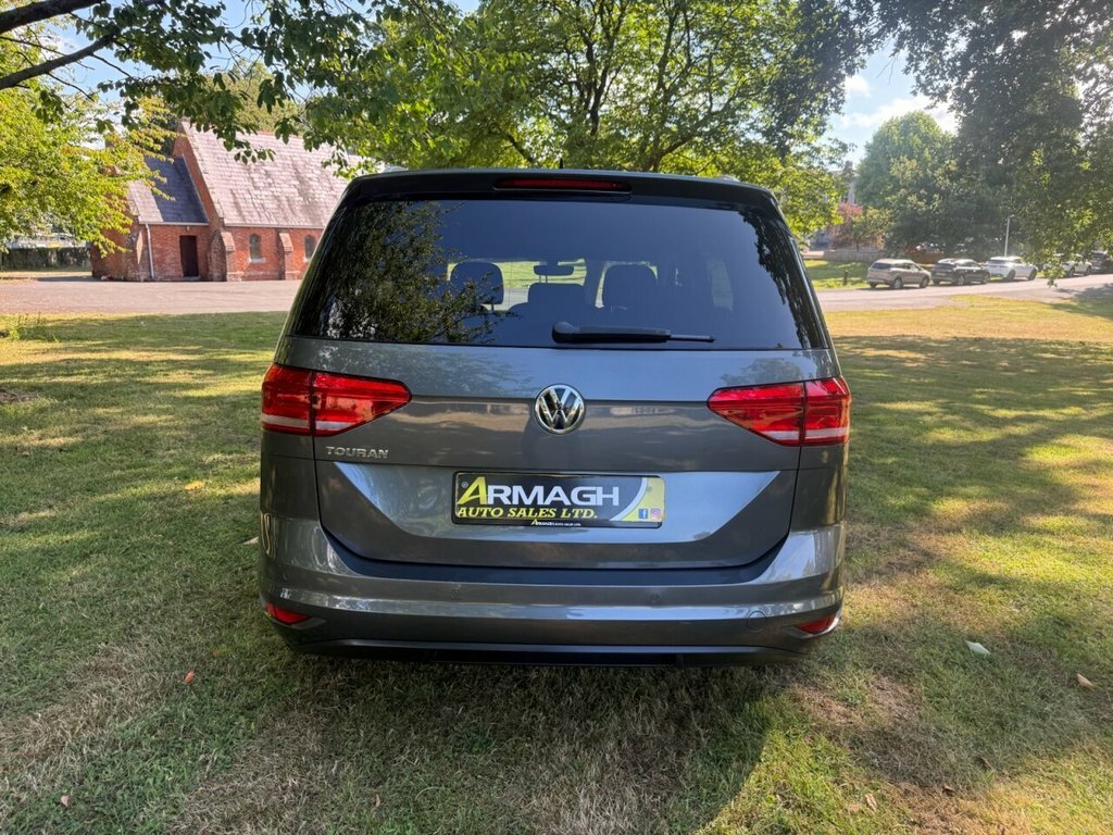 Volkswagen Touran 1.6L Se Grey #5