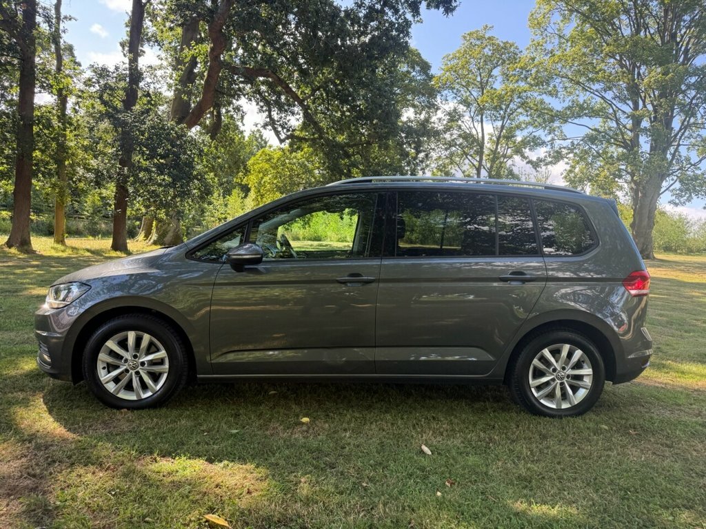 Volkswagen Touran 1.6L Se Grey #3
