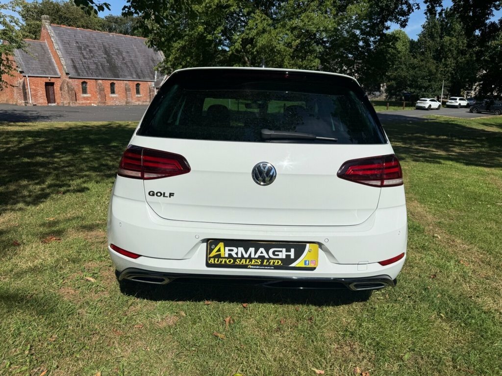 Volkswagen Golf 2L R-line DE69LXC White #6