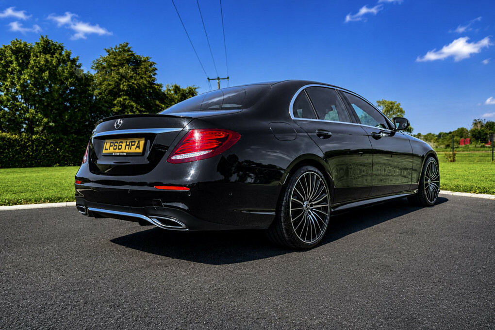 Mercedes-Benz E Class E 350 D Amg Line LP66HPA #3