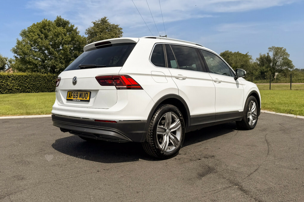 Volkswagen Tiguan Sel Tdi 4Motion AF69MUO White #5