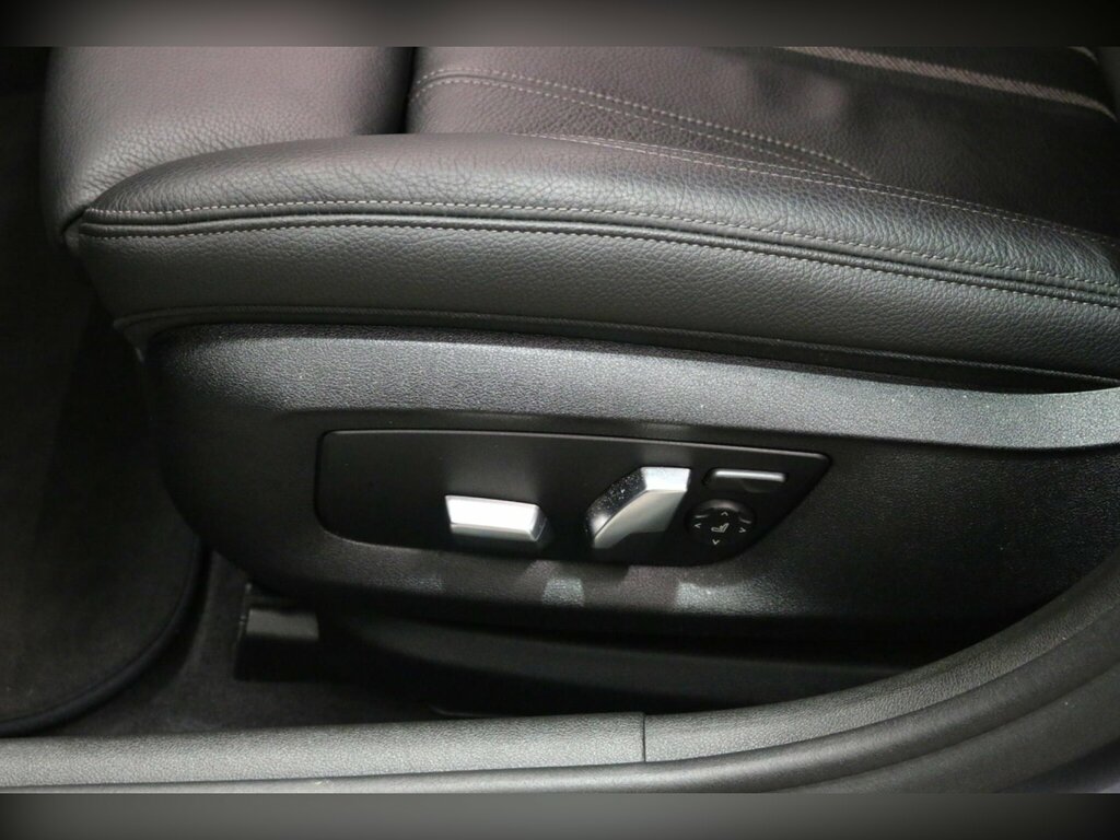 BMW 5 Series M Sport Grey #32