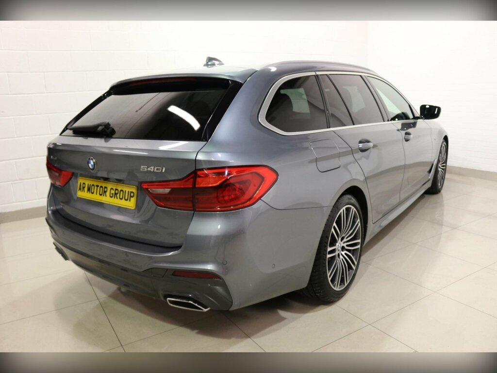 BMW 5 Series M Sport Grey #21