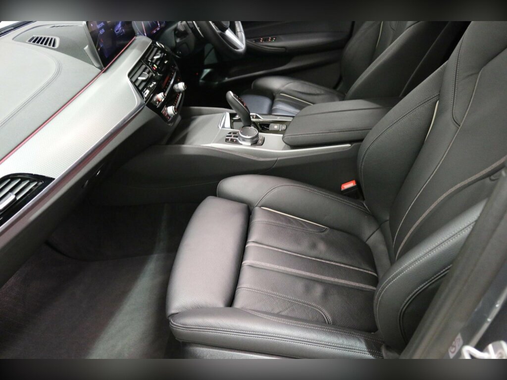 BMW 5 Series M Sport Grey #56