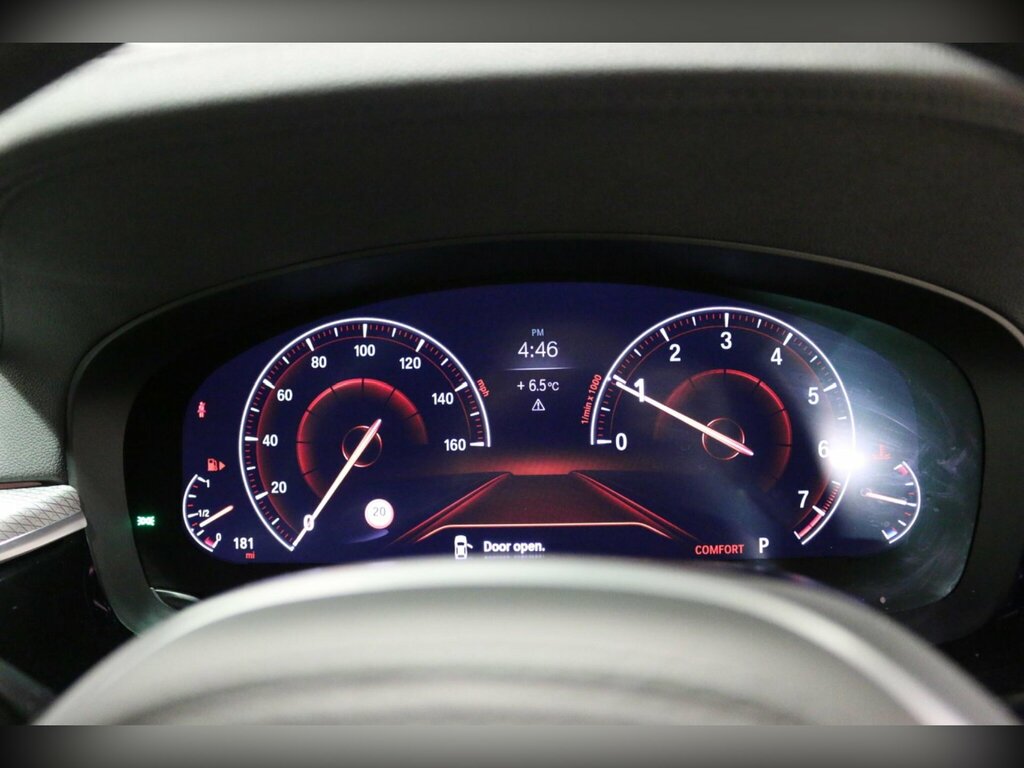 BMW 5 Series M Sport Grey #49