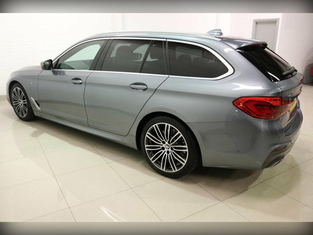 BMW 5 Series M Sport Grey #14