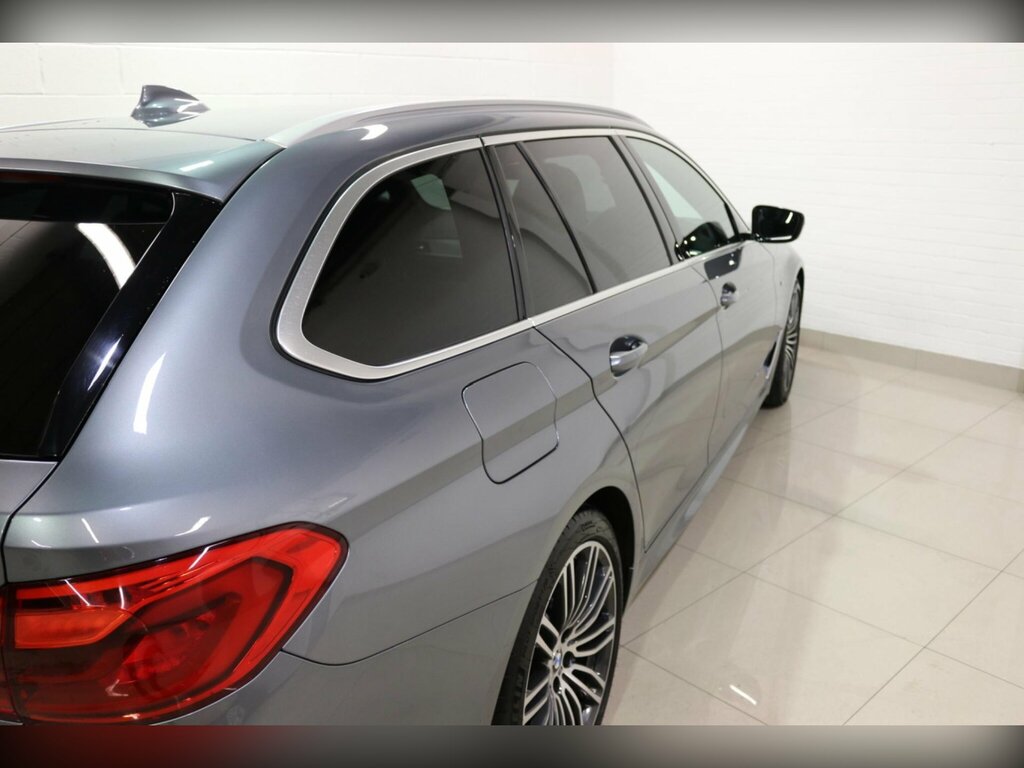 BMW 5 Series M Sport Grey #22