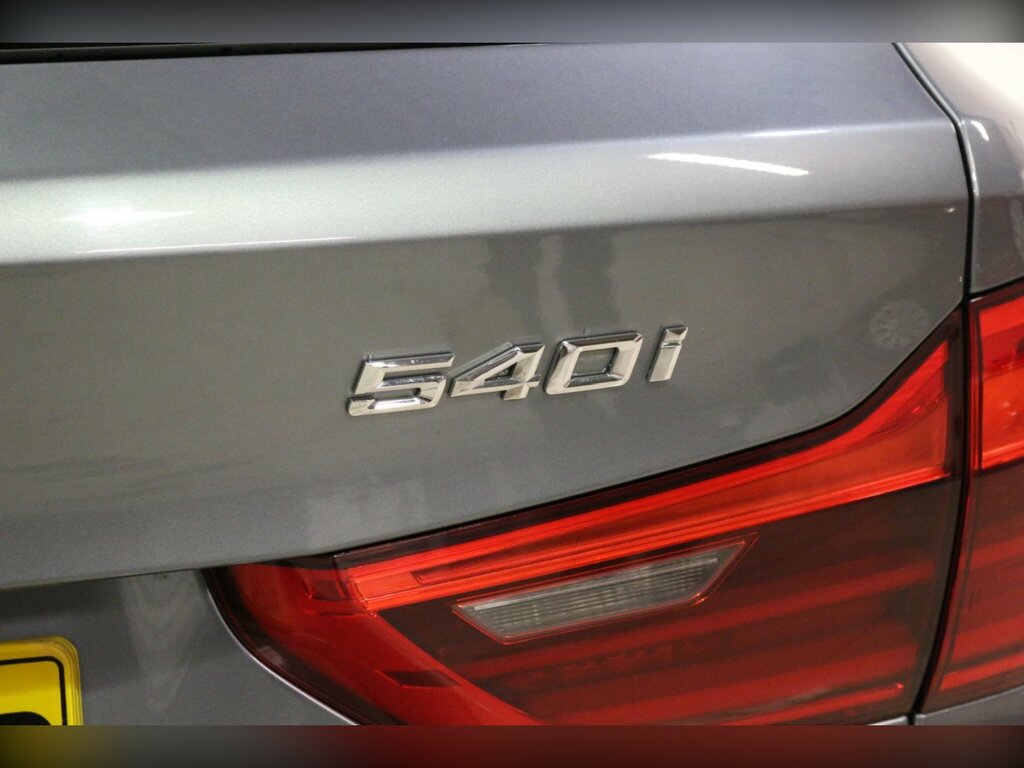 BMW 5 Series M Sport Grey #63