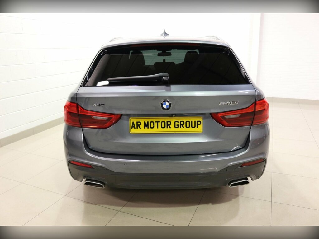 BMW 5 Series M Sport Grey #15