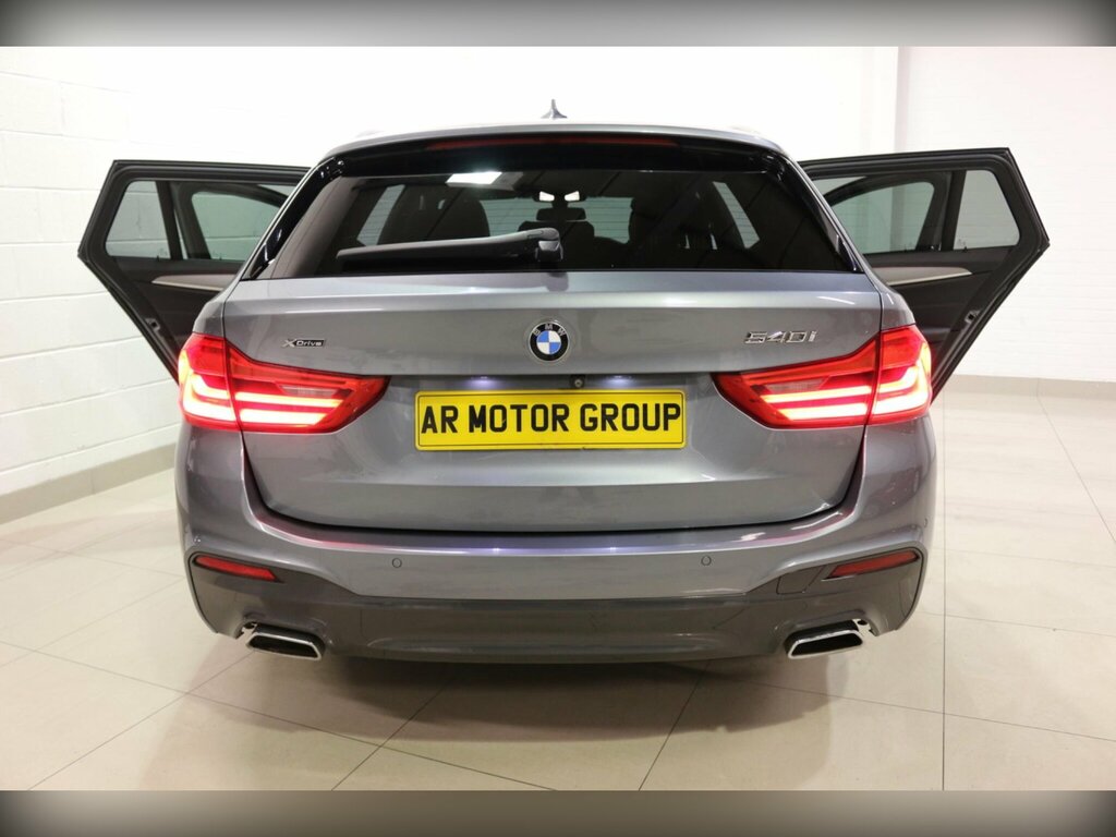 BMW 5 Series M Sport Grey #18