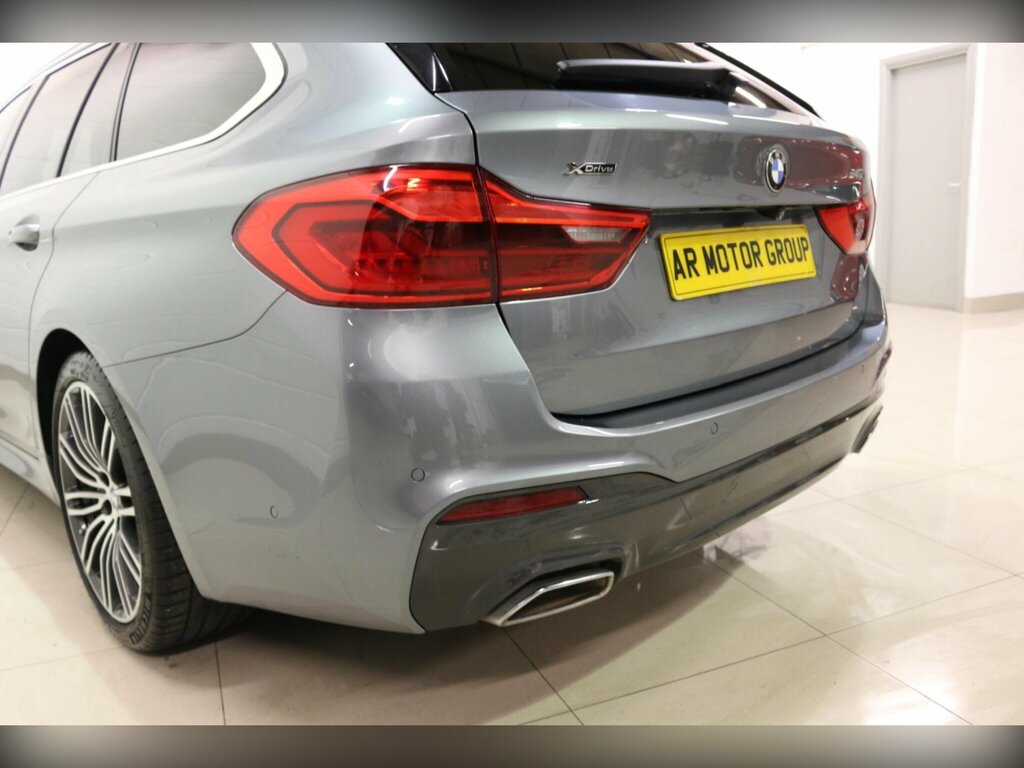 BMW 5 Series M Sport Grey #58