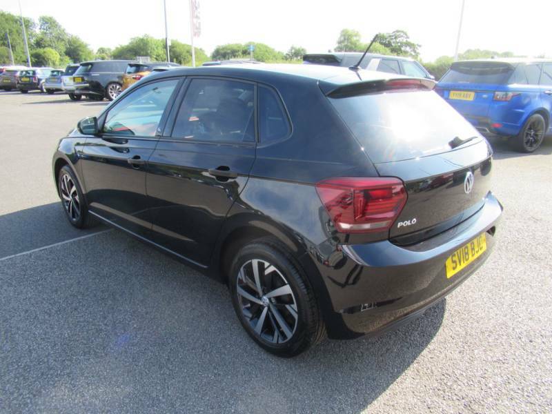 Volkswagen Polo 1.0 Tsi 95 Beats - 2018 18 SV18BJC Black #4