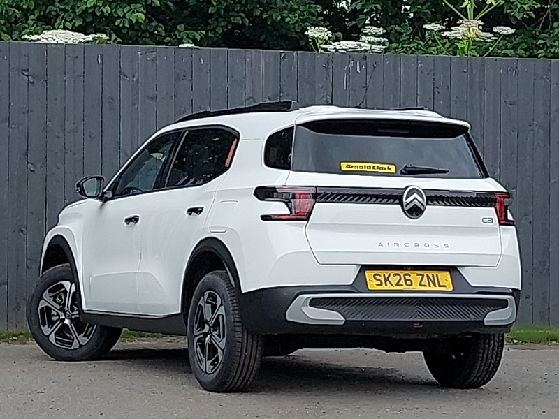 Citroen C3 Aircross 1.2 Turbo Plus 7 Seat White #2