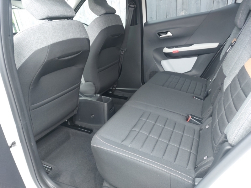 Citroen C3 Aircross 1.2 Turbo Plus 7 Seat White #6