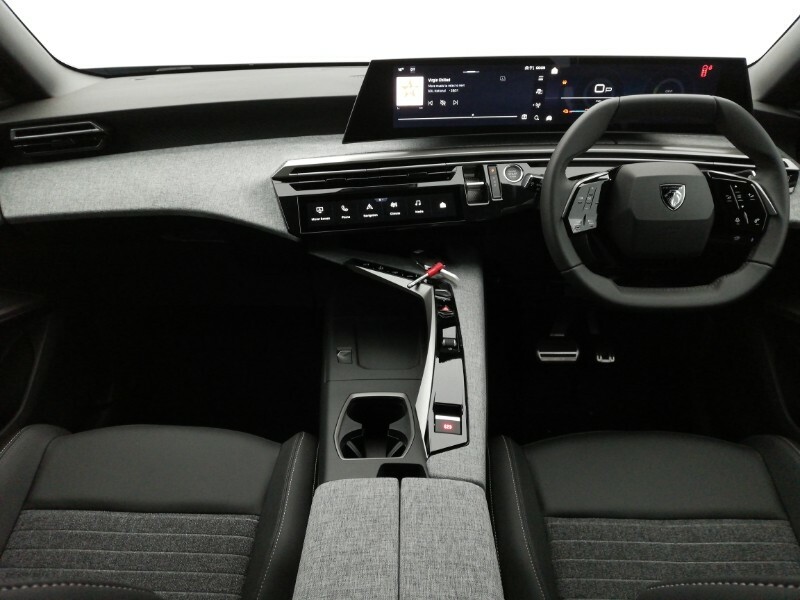 Peugeot 3008 157Kw Allure 73Kwh SD26XEC #3