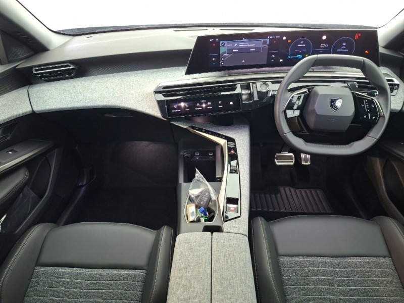 Peugeot 3008 157Kw Allure 73Kwh SD26XFP Grey #3
