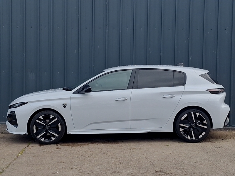 Peugeot 308 1.2 Hybrid 145 Gt Premium E-dsc6 SJ26UXR White #4