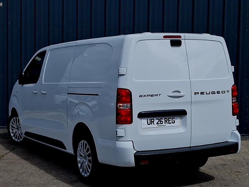 Peugeot Expert 2.0 Bluehdi 145 Asphalt Van SA26LYZ White #2