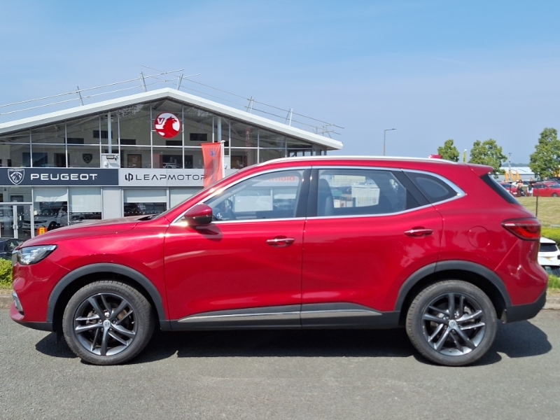 MG HS 1.5 T-gdi Exclusive LJ21FCR Red #4