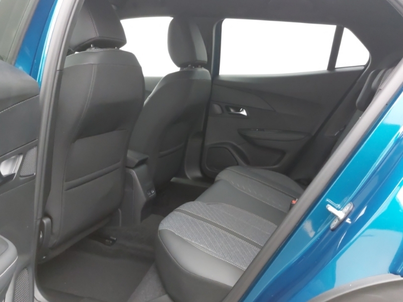 Peugeot 2008 1.2 Puretech Allure SH26UKA Blue #6