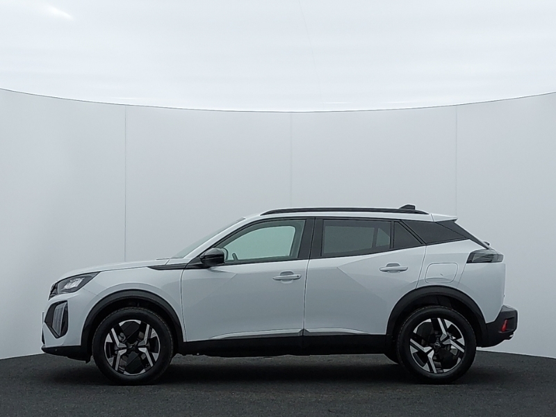 Peugeot 2008 1.2 Puretech 130 Allure Eat8 White #4