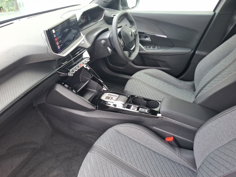 Peugeot 2008 1.2 Puretech 130 Allure Eat8 Grey #5
