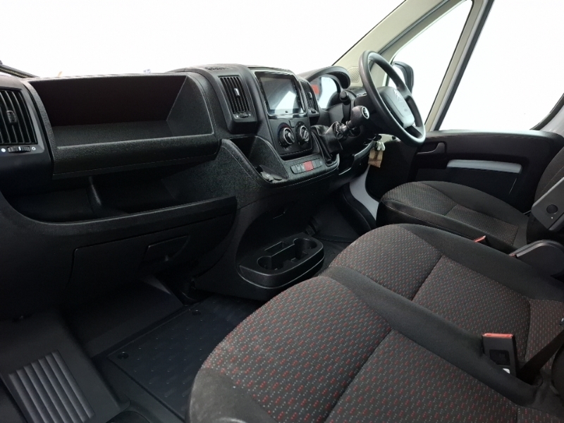 Citroen Relay 2.2 Bluehdi H3 Van 140Ps Enterprise Edition SL73ZFZ White #5
