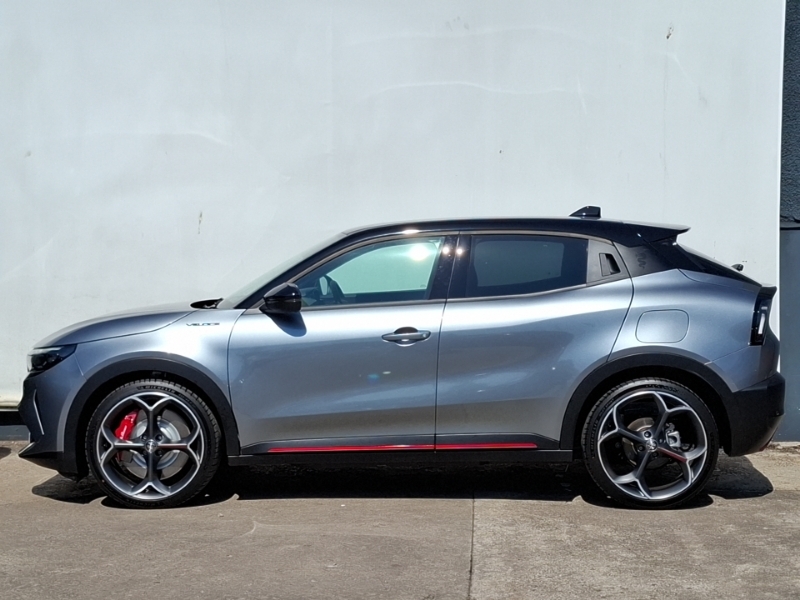 Alfa Romeo Junior 207Kw Elettrica Veloce 54Kwh Green #4