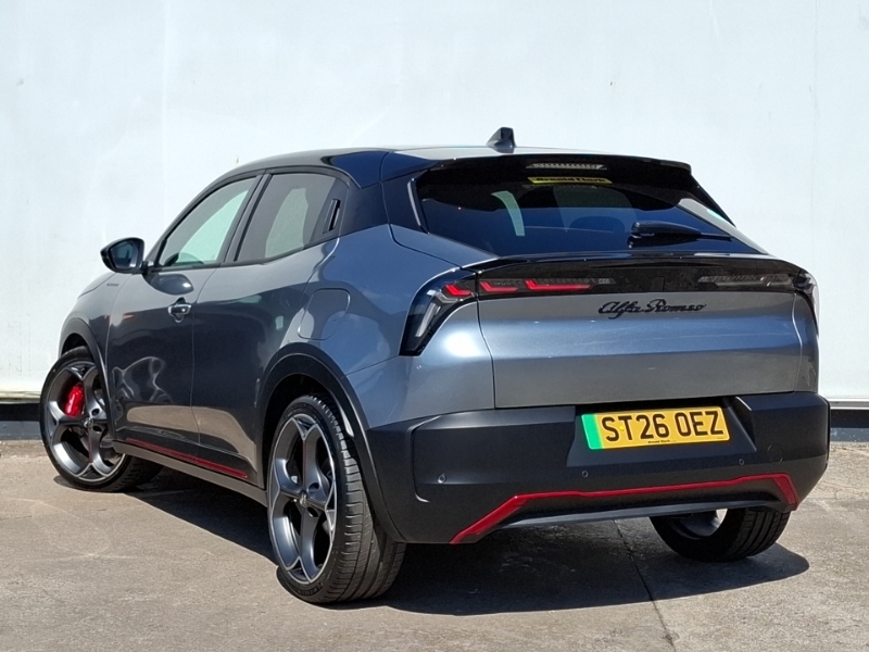 Alfa Romeo Junior 207Kw Elettrica Veloce 54Kwh Green #2