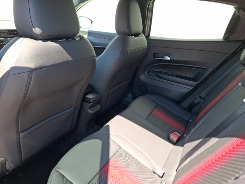 Alfa Romeo Junior 207Kw Elettrica Veloce 54Kwh Green #6