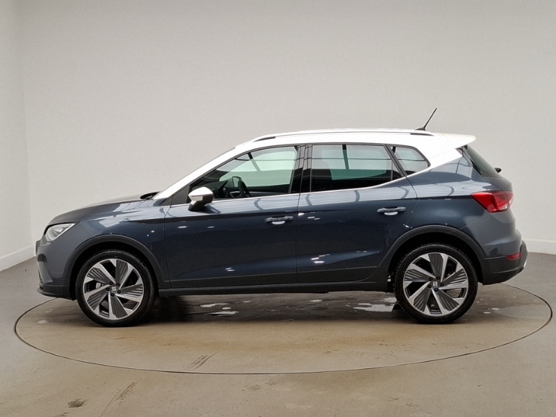 Seat Arona 1.0 Tsi 115 Fr Sport Grey #4