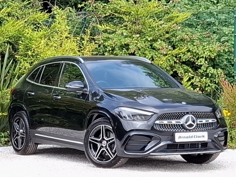 Mercedes-Benz GLA Class Gla 200 Amg Line Executive Black