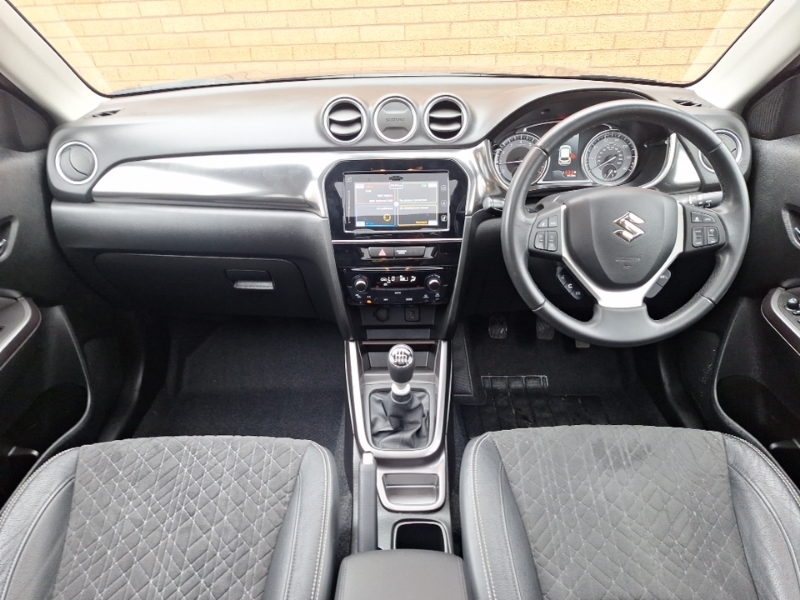 Suzuki Vitara 1.4 Boosterjet 48V Hybrid Sz5 SJ23ARZ Black #3