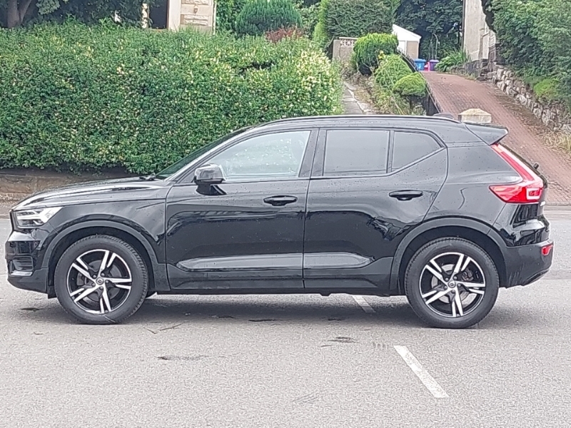 Volvo XC40 2.0 B4p R Design DV71NWB Black #4
