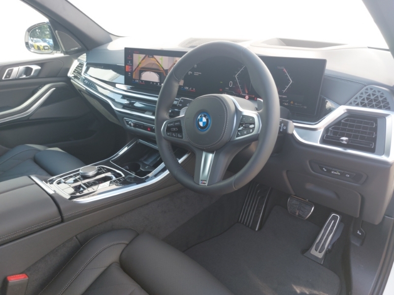 BMW X5 Xdrive50e M Sport Techpro Pack  White #4