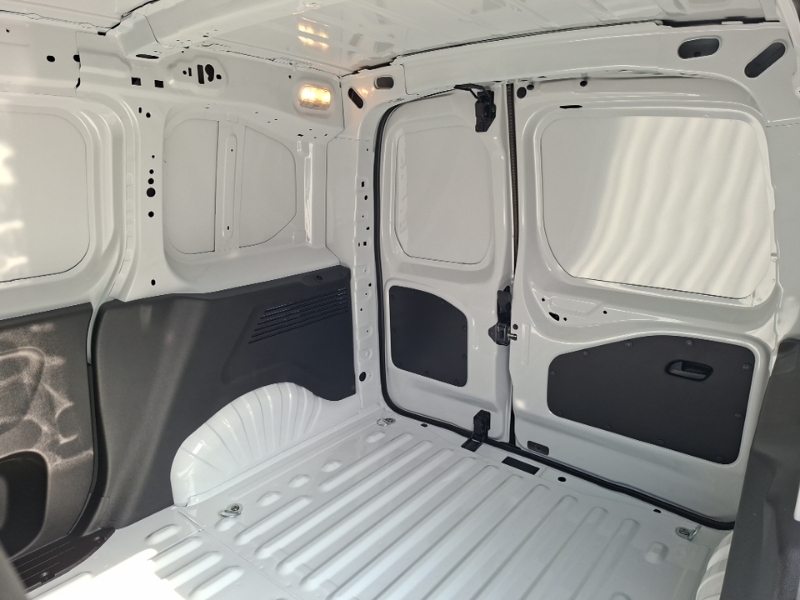 Citroen Berlingo 1.5 D 100Ps Van Driver SM26UFE White #6
