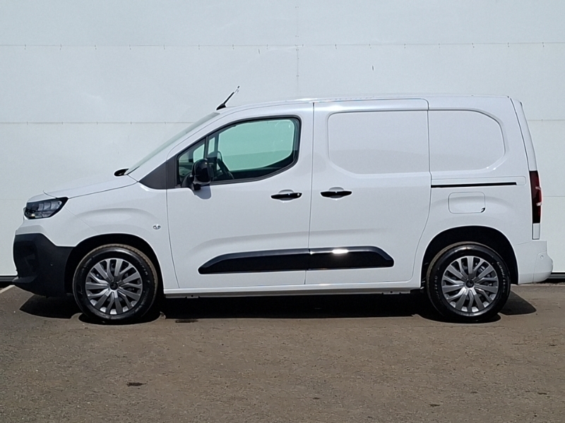 Citroen Berlingo 1.5 D 100Ps Van Driver SM26UFE White #4
