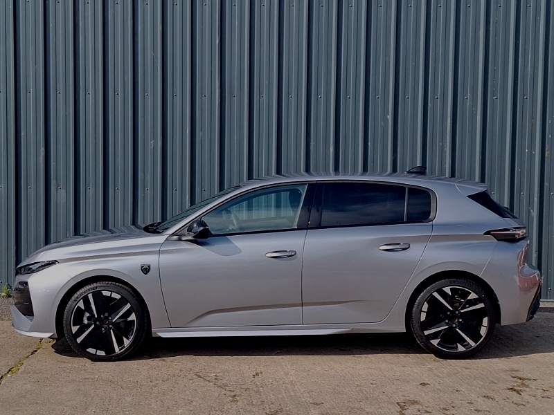 Peugeot 308 1.2 Hybrid 145 Gt E-dsc6 Grey #4