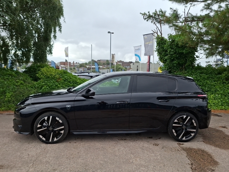 Peugeot 308 1.2 Hybrid 145 Gt E-dsc6 Black #4