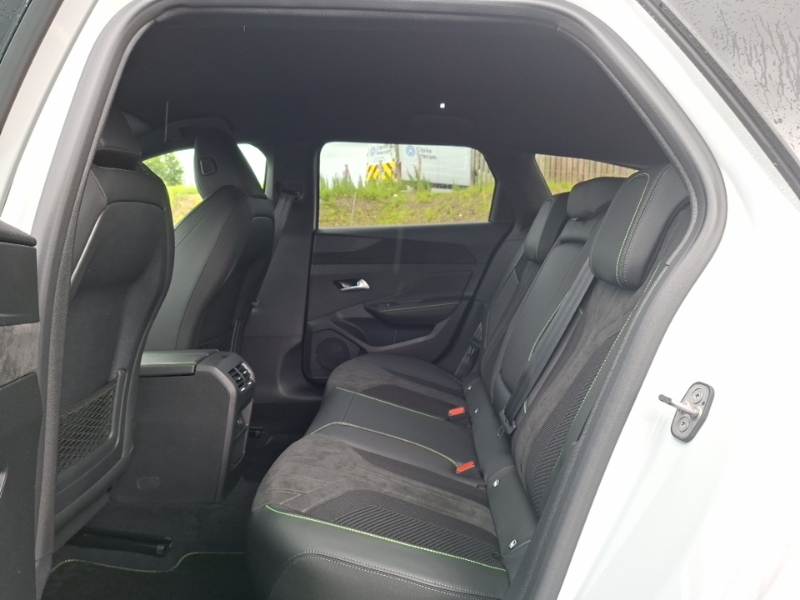 Peugeot 308 1.2 Hybrid 145 Gt Premium E-dsc6 SB26NJY White #6