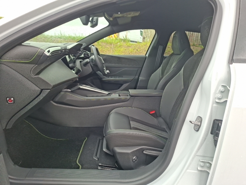 Peugeot 308 1.2 Hybrid 145 Gt Premium E-dsc6 SB26NJY White #5