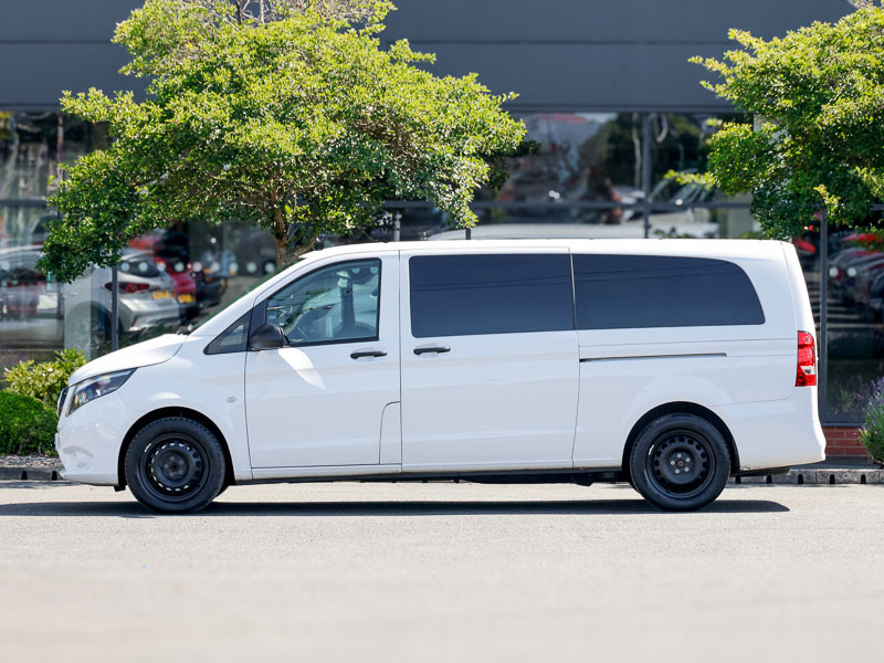 Mercedes-Benz Vito 114 Cdi Pro 9-Seater 9G-tronic KR24XDC White #4